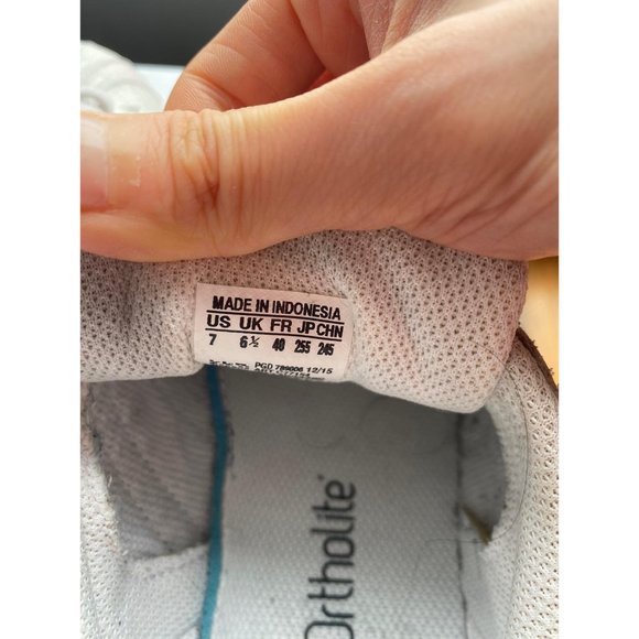 Adidas Original SUPERSTAR SHOES - Picture 4 of 5